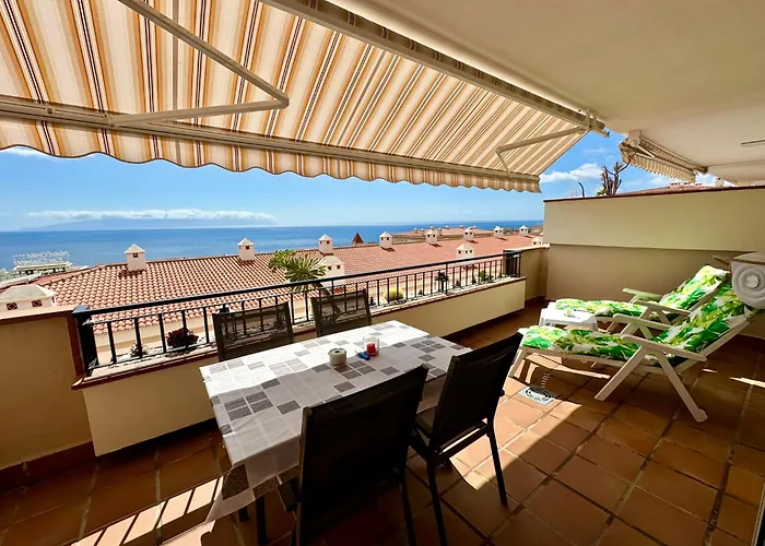 Апартаменты Santiago Seaview - Sun Terrace And Pool